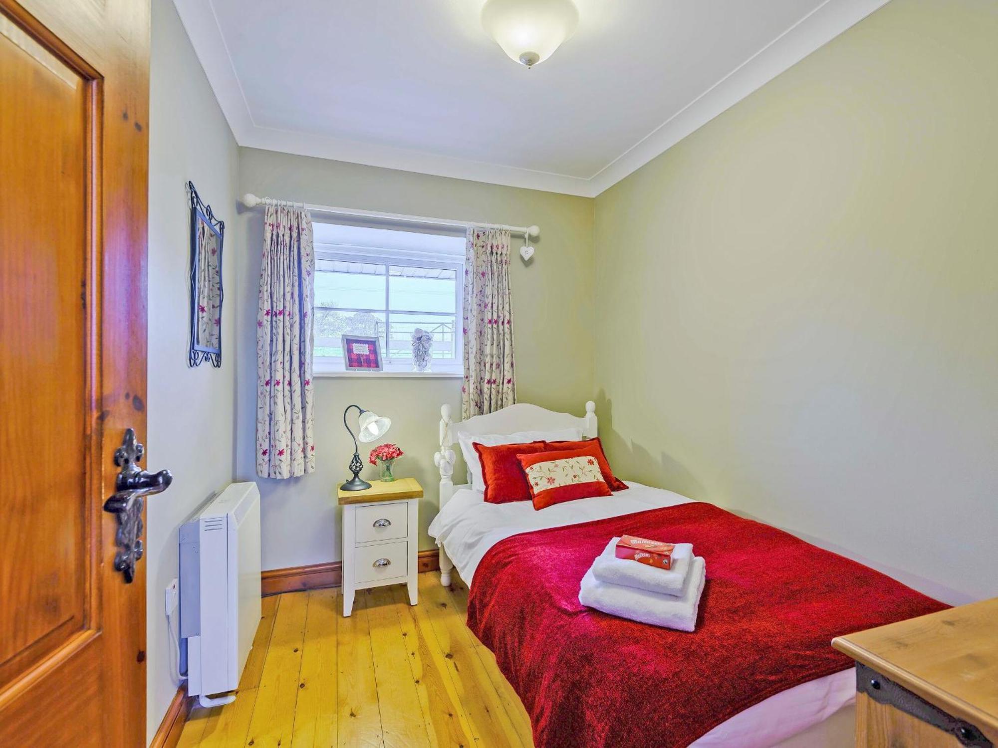 Bwthyn - Uk31387 Villa Caeathro Bagian luar foto